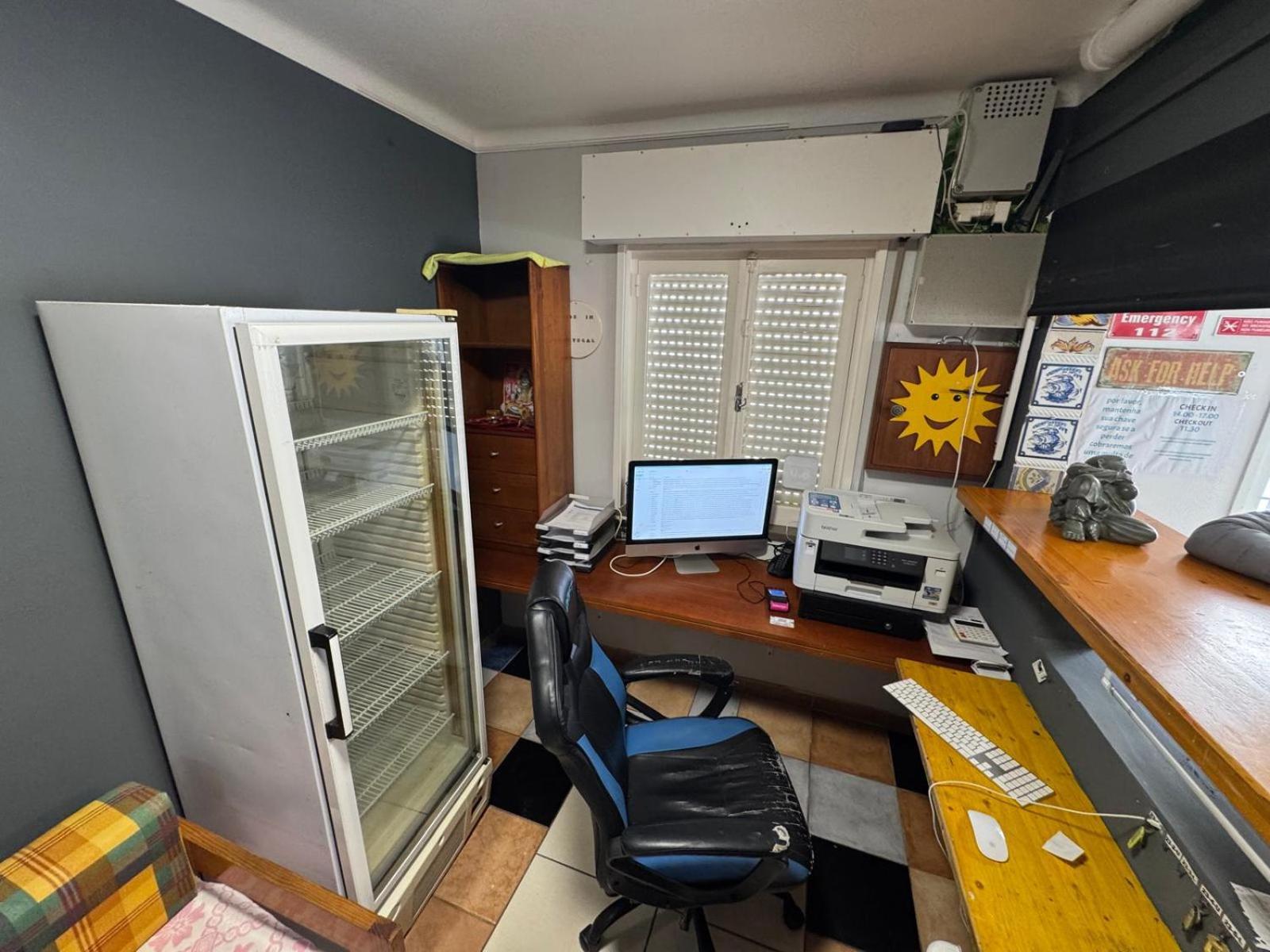 Lagos Central Hostel Екстериор снимка